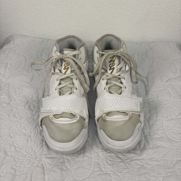 Jordan Zion 2 TB White Metallic Gold (DQ7688-170) Size 10.5